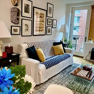  Apartment East Harlem Cozy United States